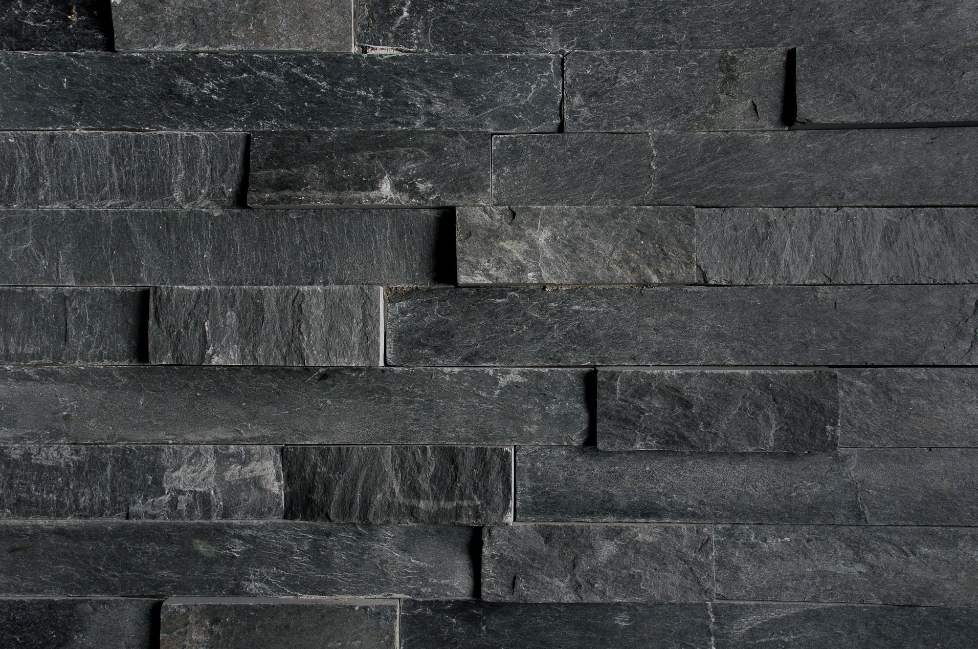 Obklad kamenný lepený DEKSTONE N 3003 Black Slate břidlice plošný 550×150 mm DEKSTONE